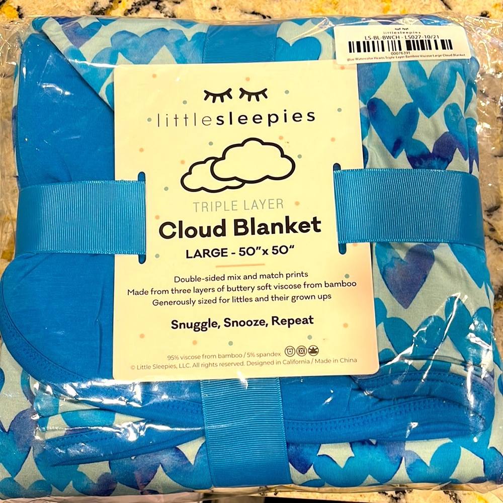 New in bag little sleepies blanket